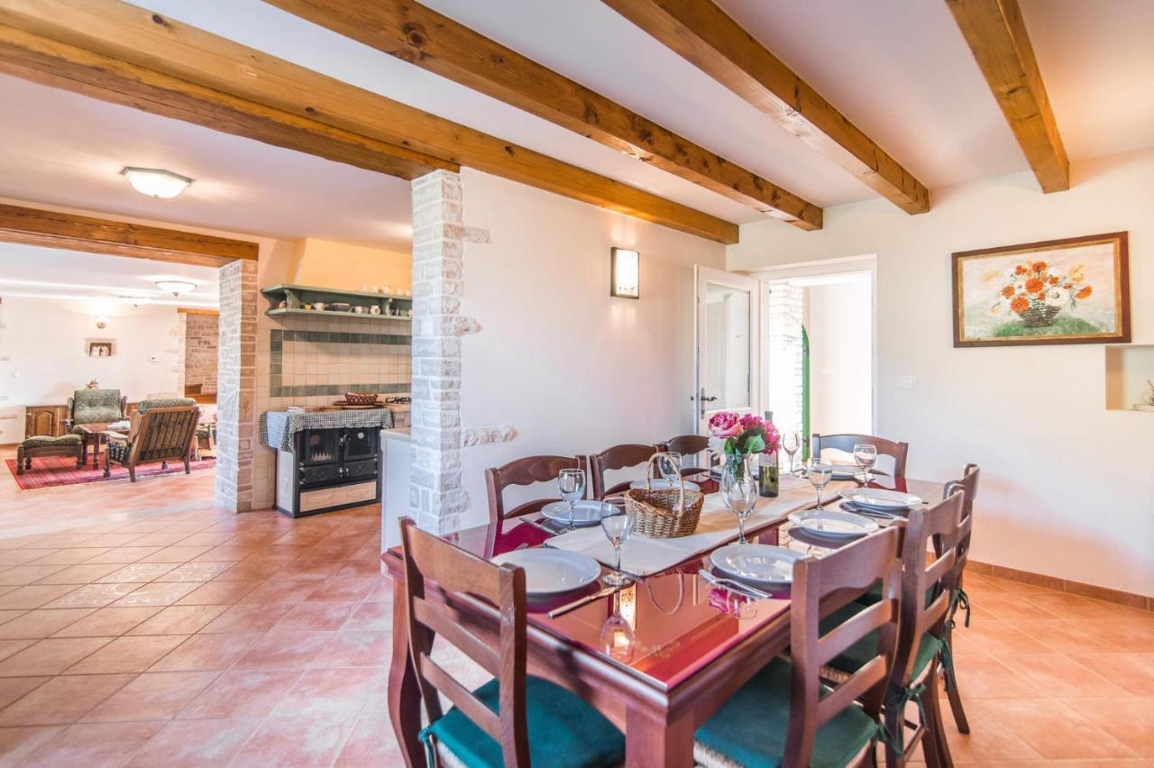 Villa Faggiolo By Villa Plus Rudani Екстериор снимка